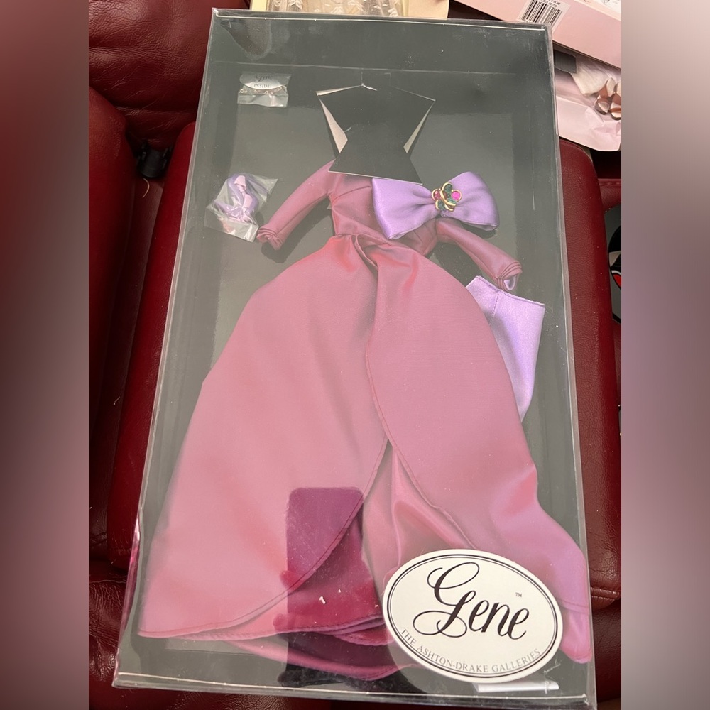 Gene Doll Mel Oldom Ashton Drake Home for The Holiday's Fancy Outfit MIB